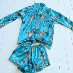 Two Piece Women’s Silk Pajamas